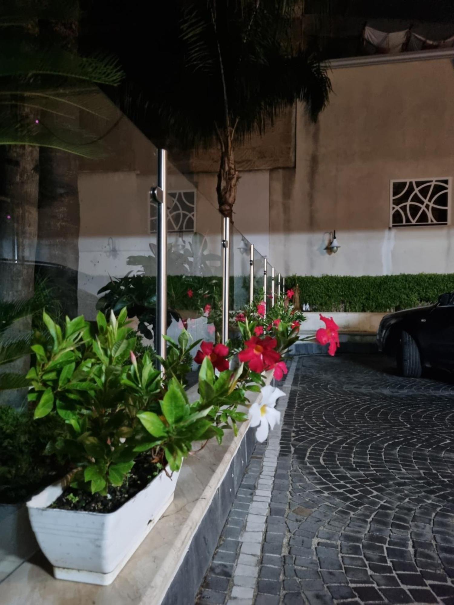 Home Santa Chiara Marigliano Zewnętrze zdjęcie