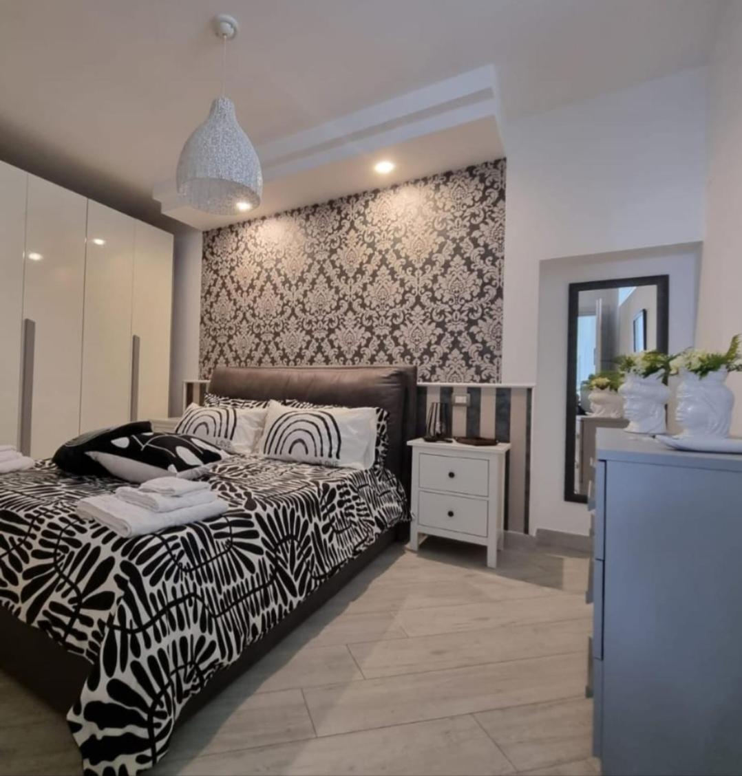 Home Santa Chiara Marigliano Zewnętrze zdjęcie